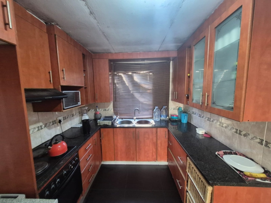 2 Bedroom Property for Sale in New Brighton Eastern Cape